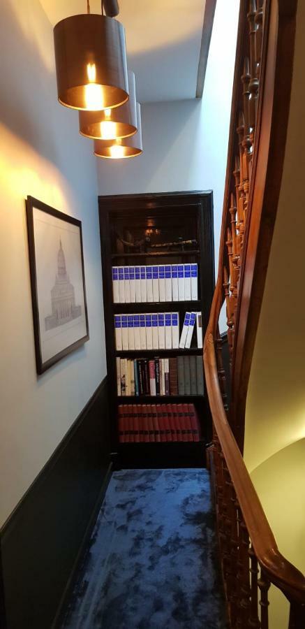 Les Grands Arbres Bed & Breakfast Brüksel Dış mekan fotoğraf